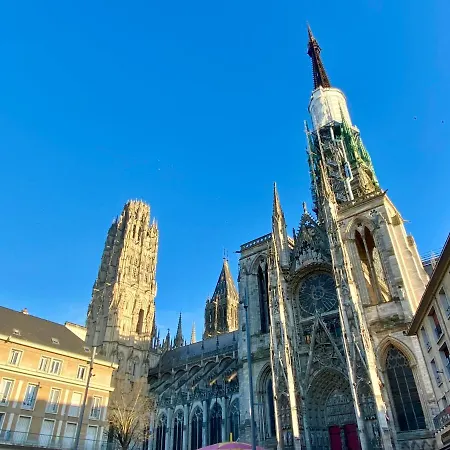 Chez Sheryl - Normandie - 271 *