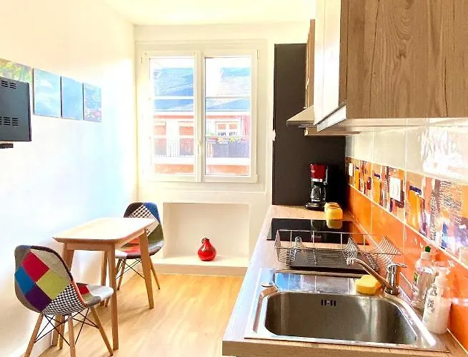 Chez Sheryl - Normandie - 271 Apartment